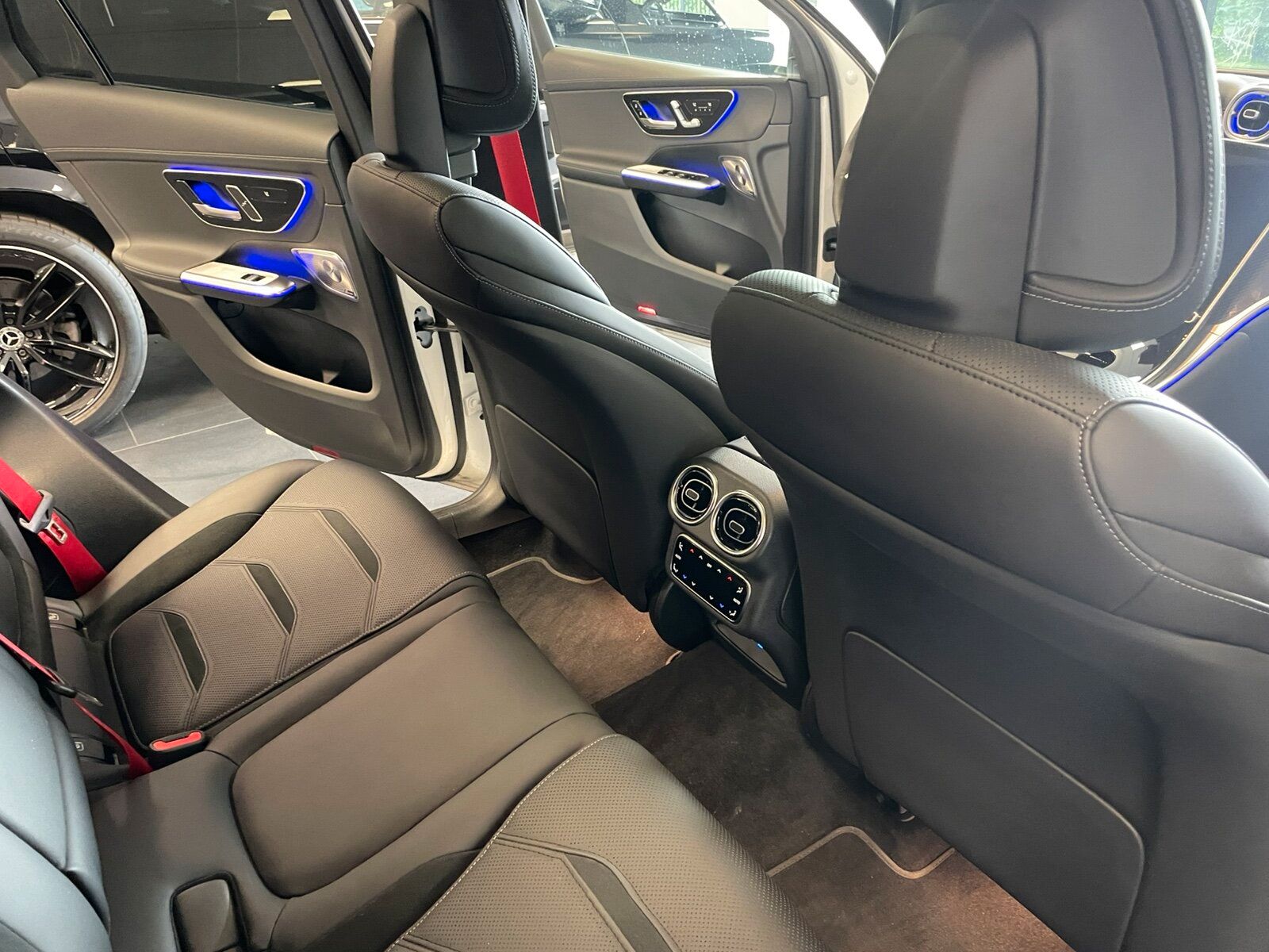 Mercedes-Benz Mercedes-AMG GLC 63 S E PERFORMANCE PREMIUM+ - Samsaru's Car Outlet