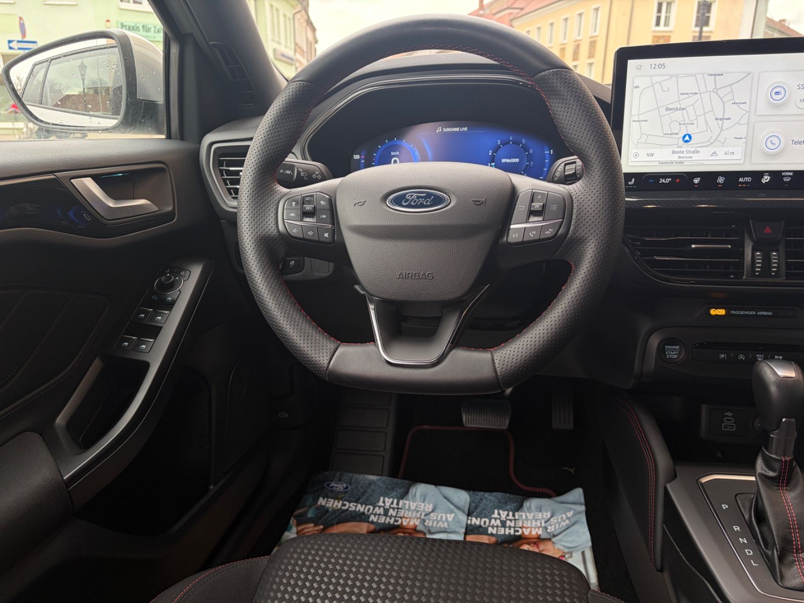 Ford Focus Turnier ST-Line X Automatik Kamera LED Nav