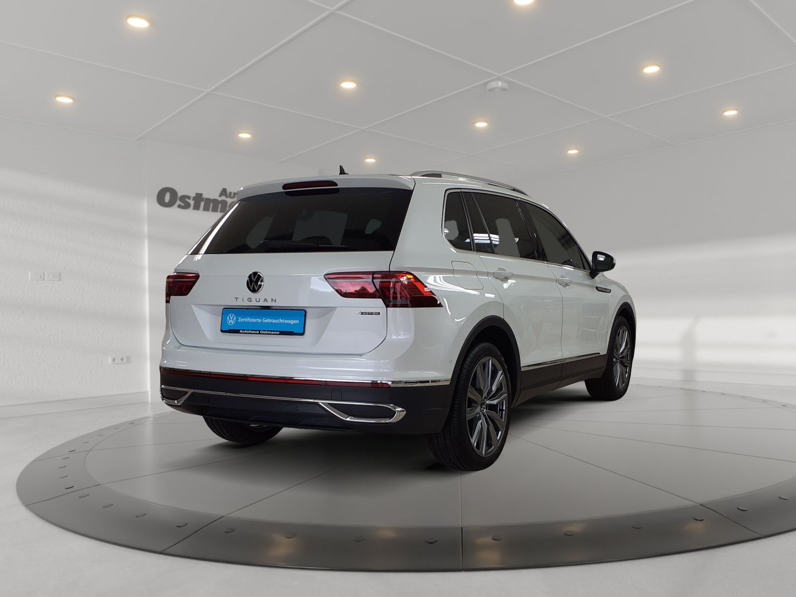 Volkswagen Tiguan 2.0 TDI 4Motion Elegance - Samsaru's Car Outlet