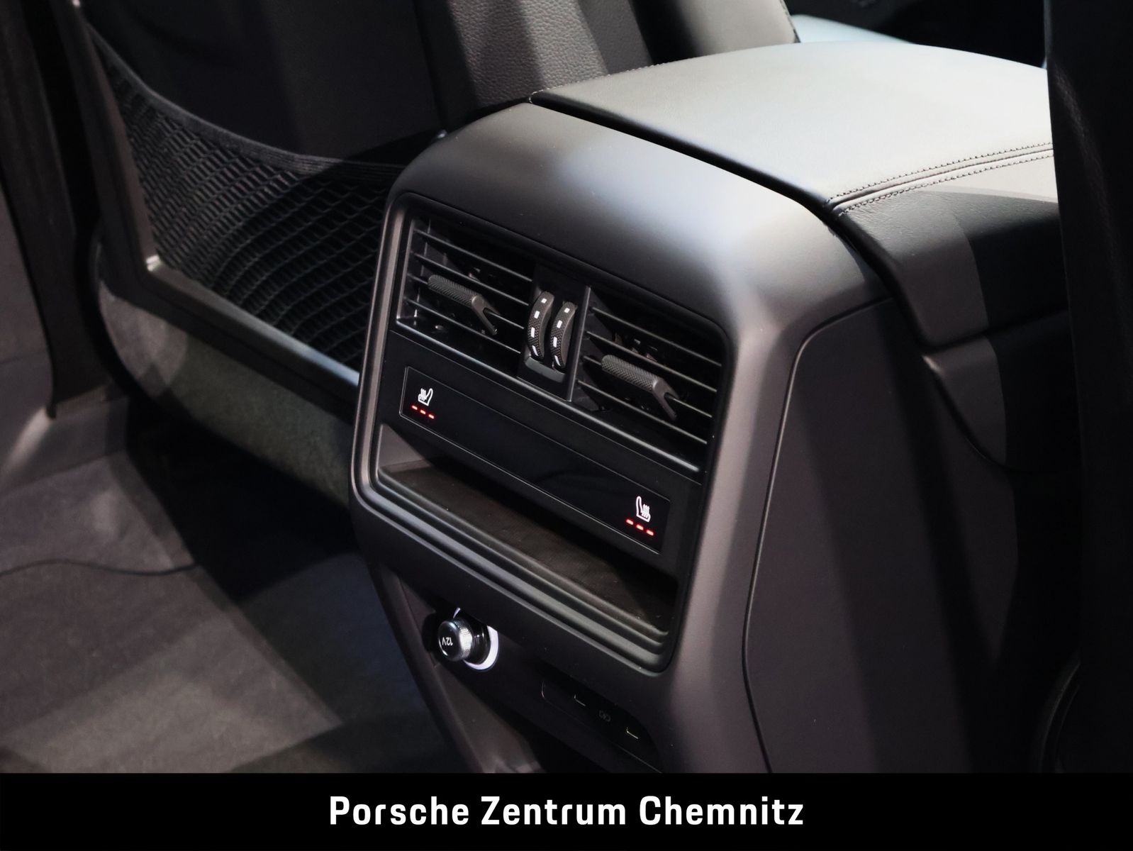 Porsche Cayenne E-Hybrid Pano;Luft.;ACC;22":Sportabgas