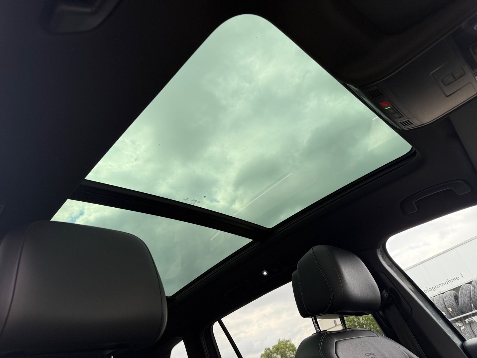Volkswagen Tiguan Allspace 2.0 TDI DSG R-Line 4Motion Navi