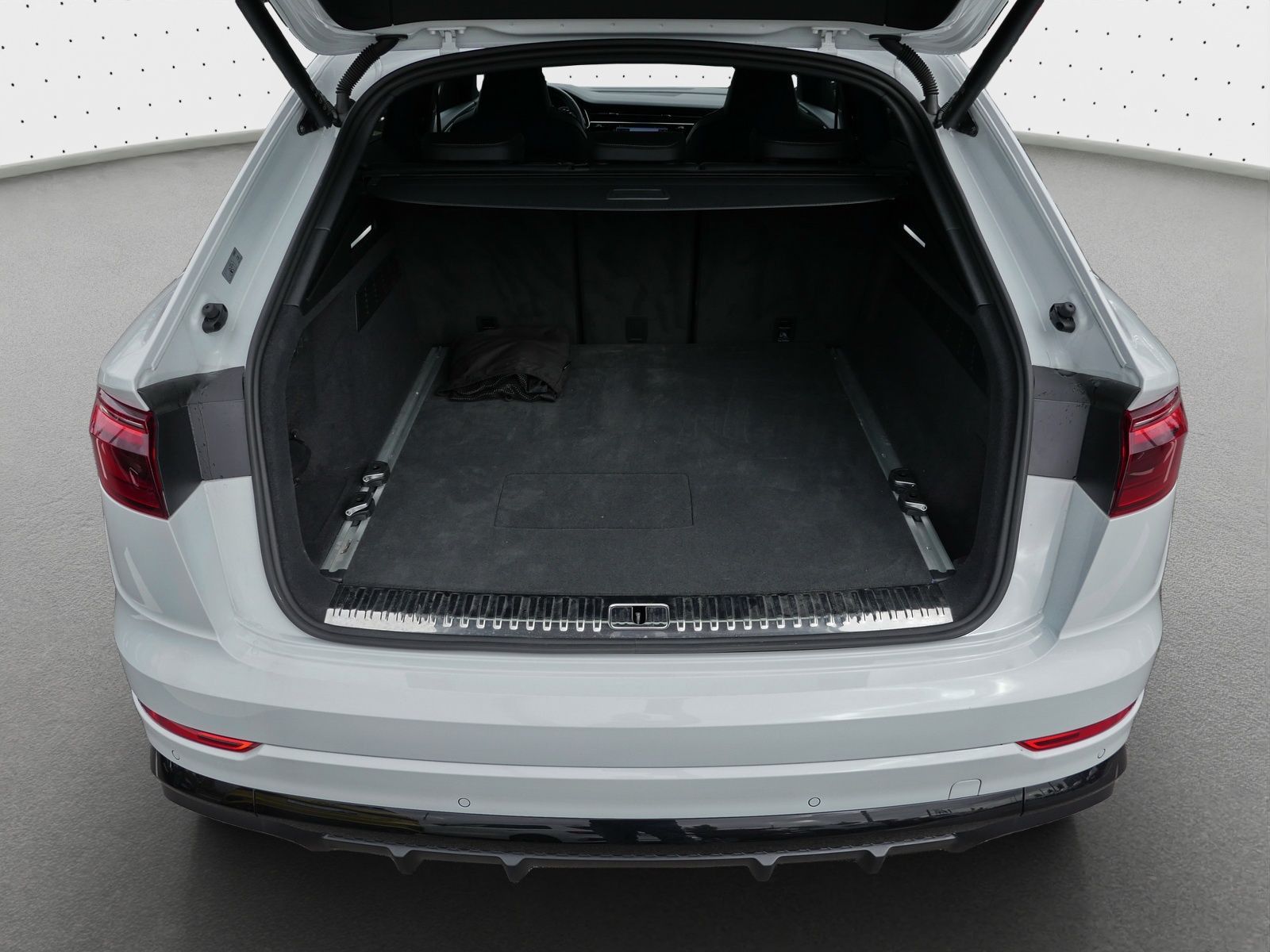 Audi Q8 60 TFSIe quattro S line AHK*Air*Pano*360°*HuD