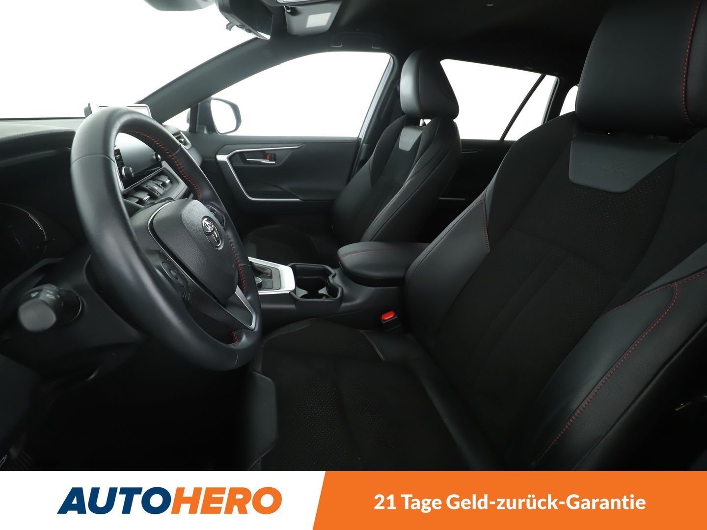 Toyota RAV 4 2.5 Hybrid 4x4 - Samsaru's Car Outlet