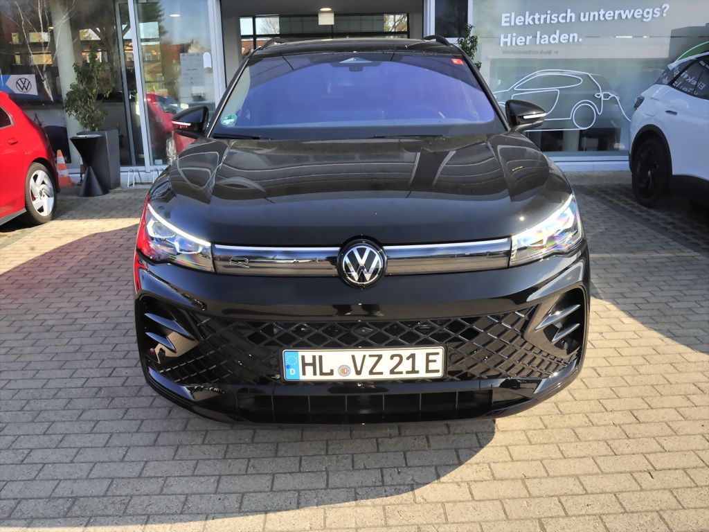 Volkswagen Tiguan 1.5 eHybrid R-Line DSG AHK Matrix DCC