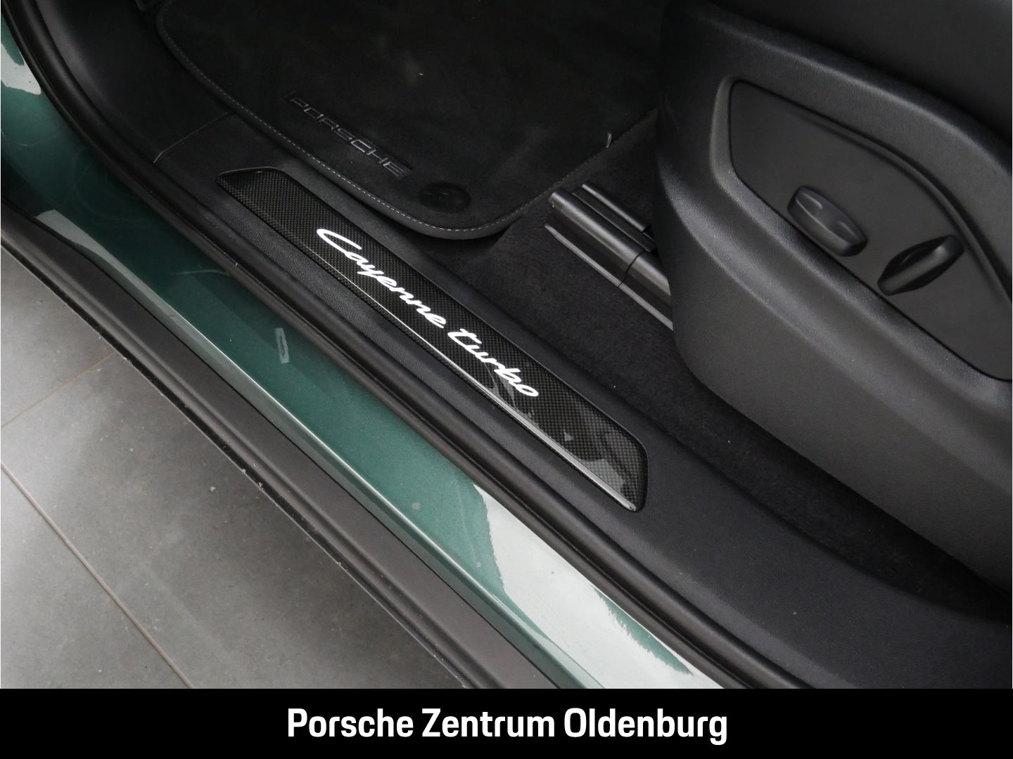 Porsche Cayenne Turbo E-Hybrid Coupe mit GT-Paket PTS