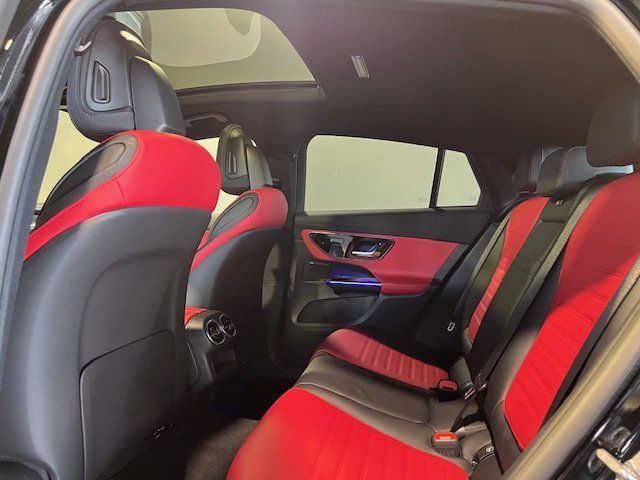 Mercedes-Benz GLC 300 d 4M AMG Night Pano/AHK/20"/360°/Distron