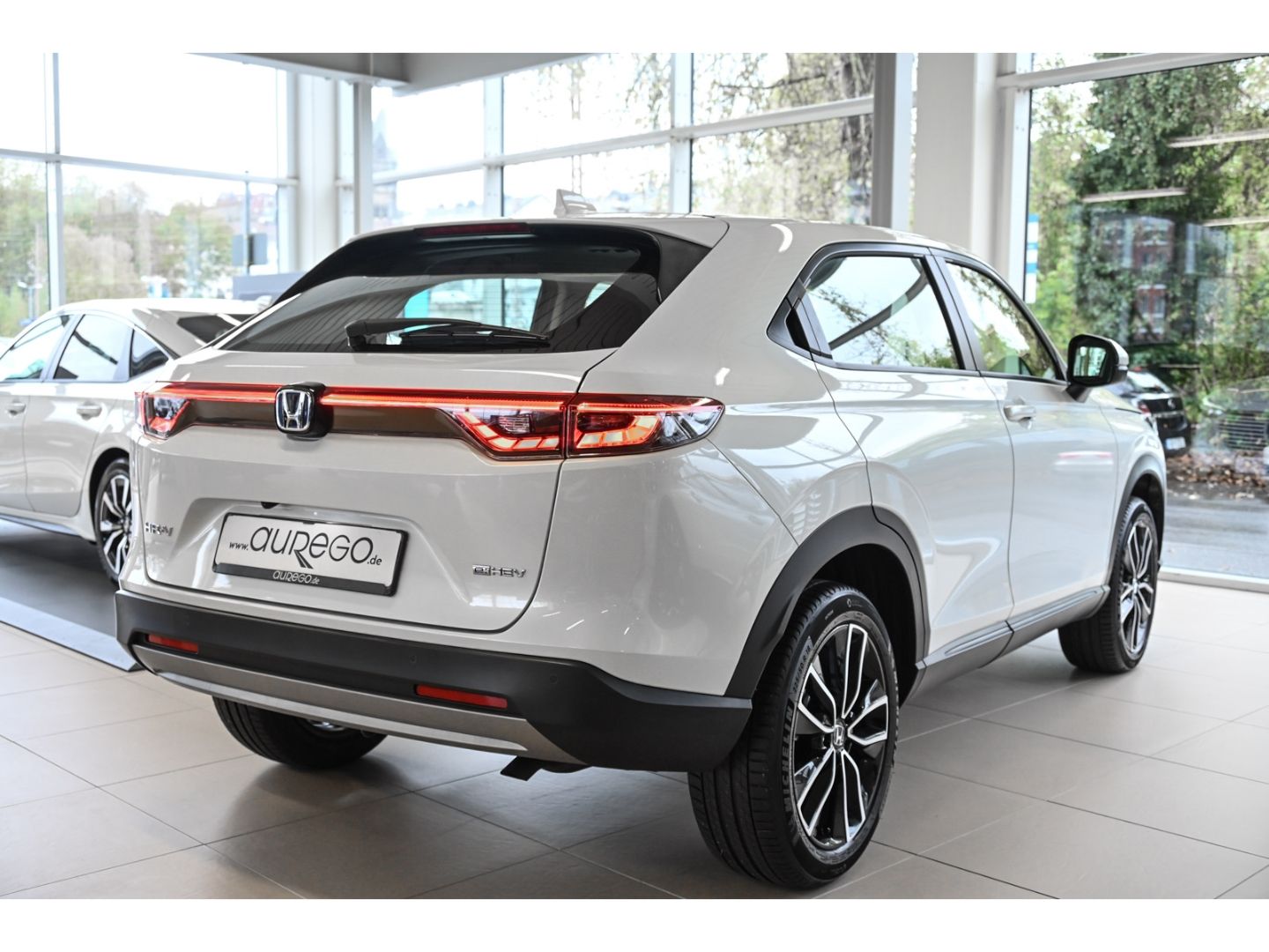 Honda HR-V 1.5 ELEGANCE Allwetterreifen Navigation Alu