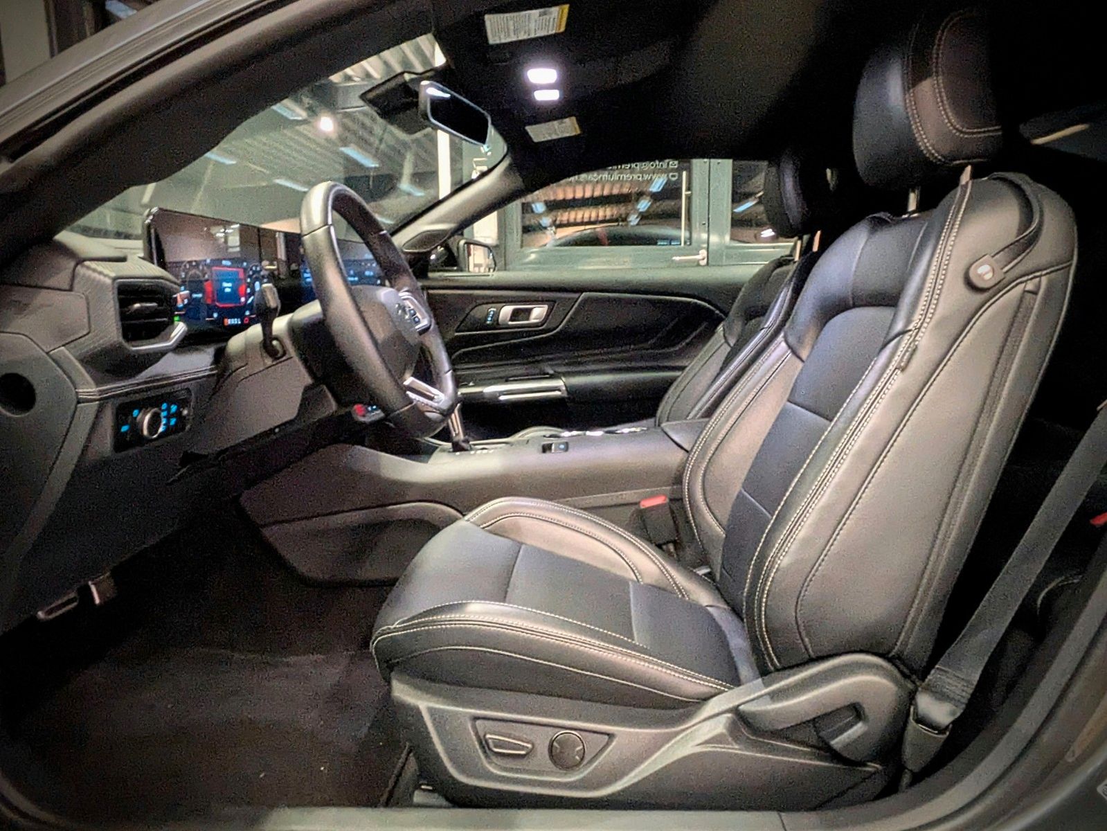 Ford Mustang Dark Horse S650 Look Tüv Neu 1.Hand