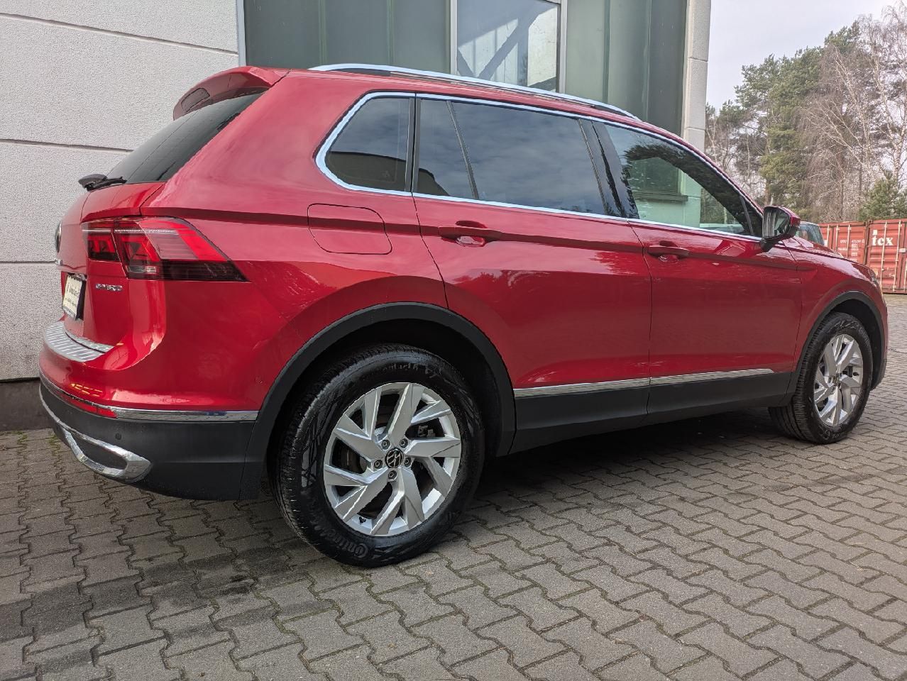 Volkswagen Tiguan Elegance 1.4 TSI eHybrid DSG - Samsaru's Car Outlet