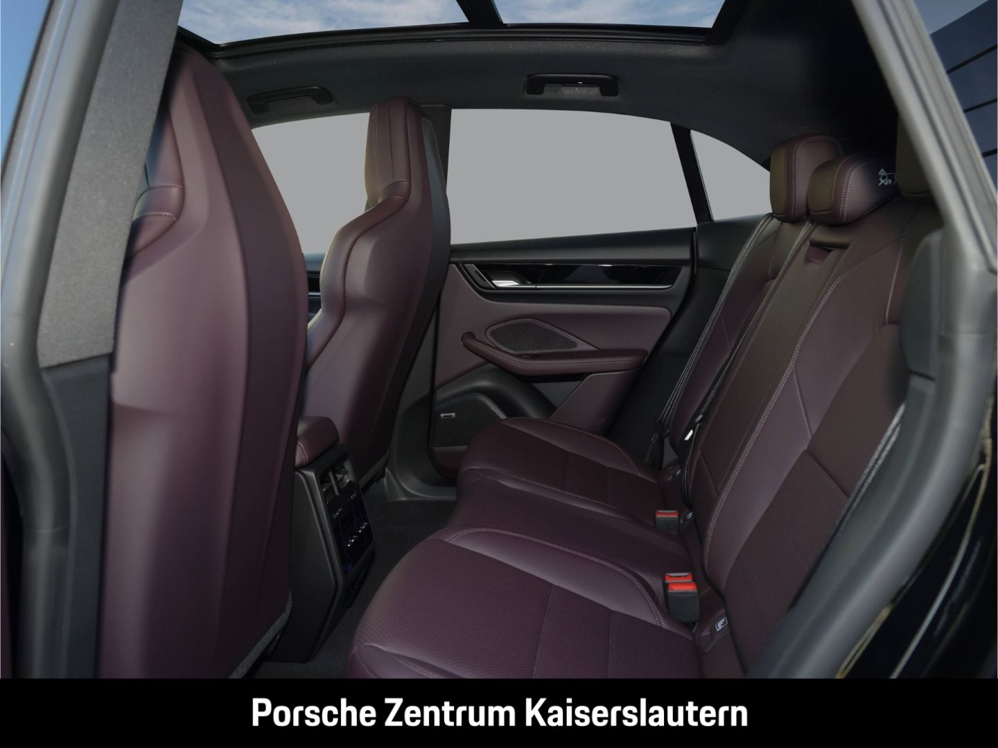 Porsche Macan 4 BOSE Panoramadach Surround View LED