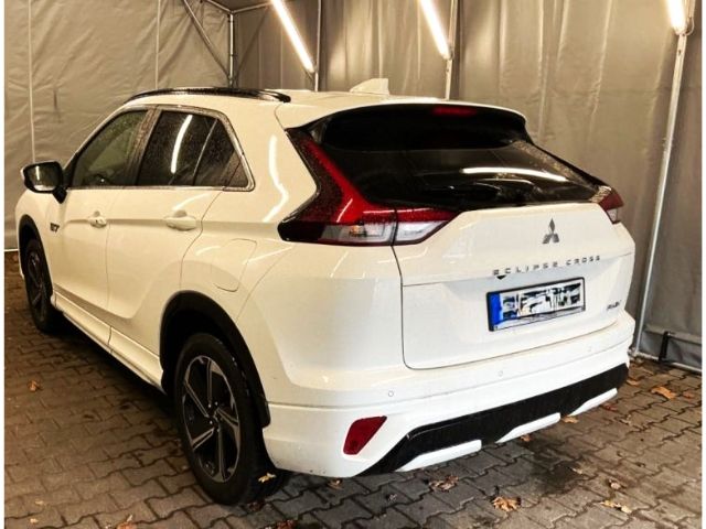 Mitsubishi Eclipse Cross Plus Select Black Hybrid 4WD 2.4 P