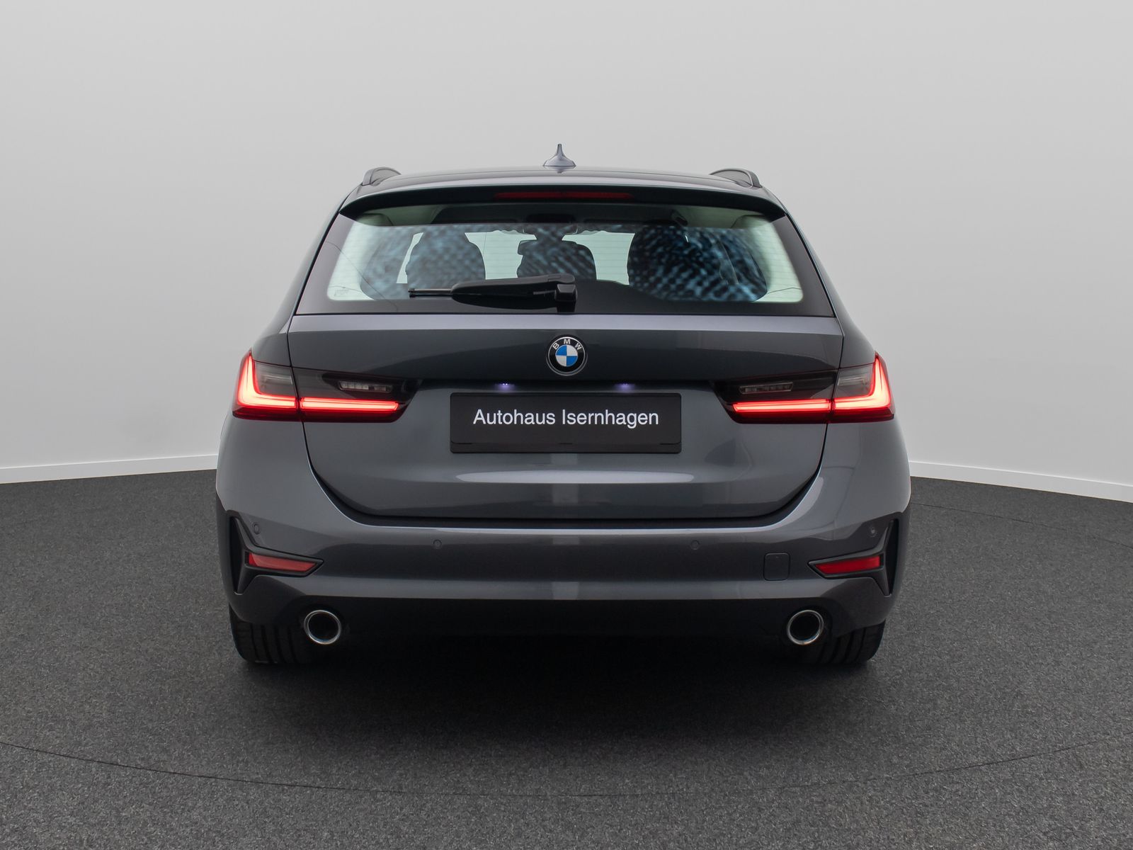 BMW 320d Advantage - Samsaru's Car Outlet
