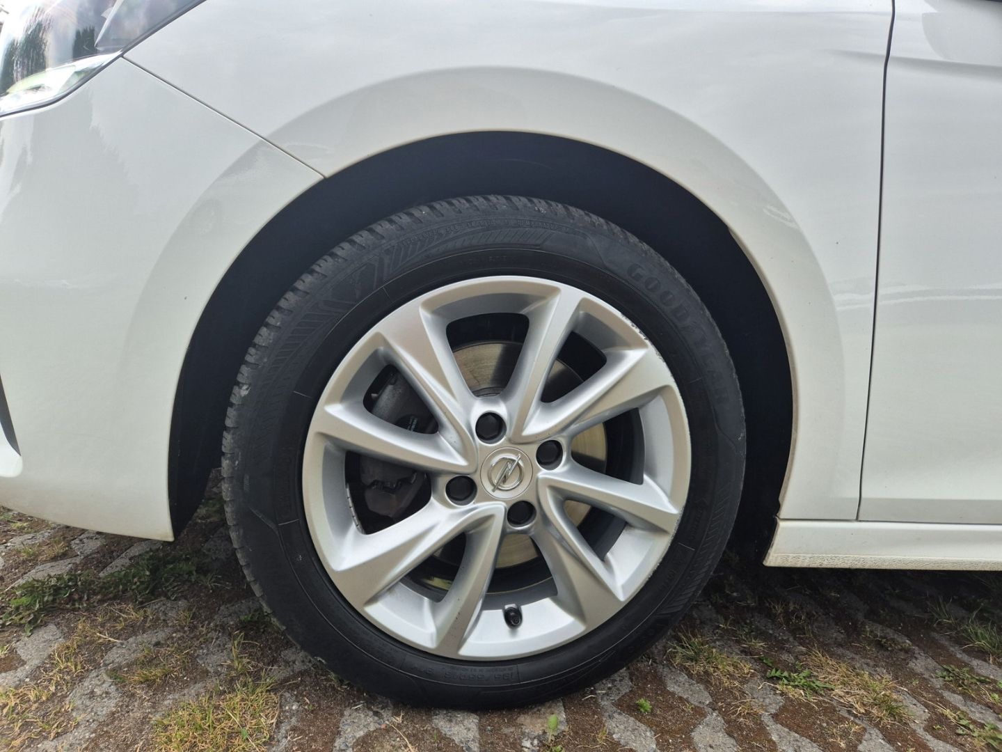 Opel Corsa F Elegance 1.2 Turbo - Samsaru's Car Outlet