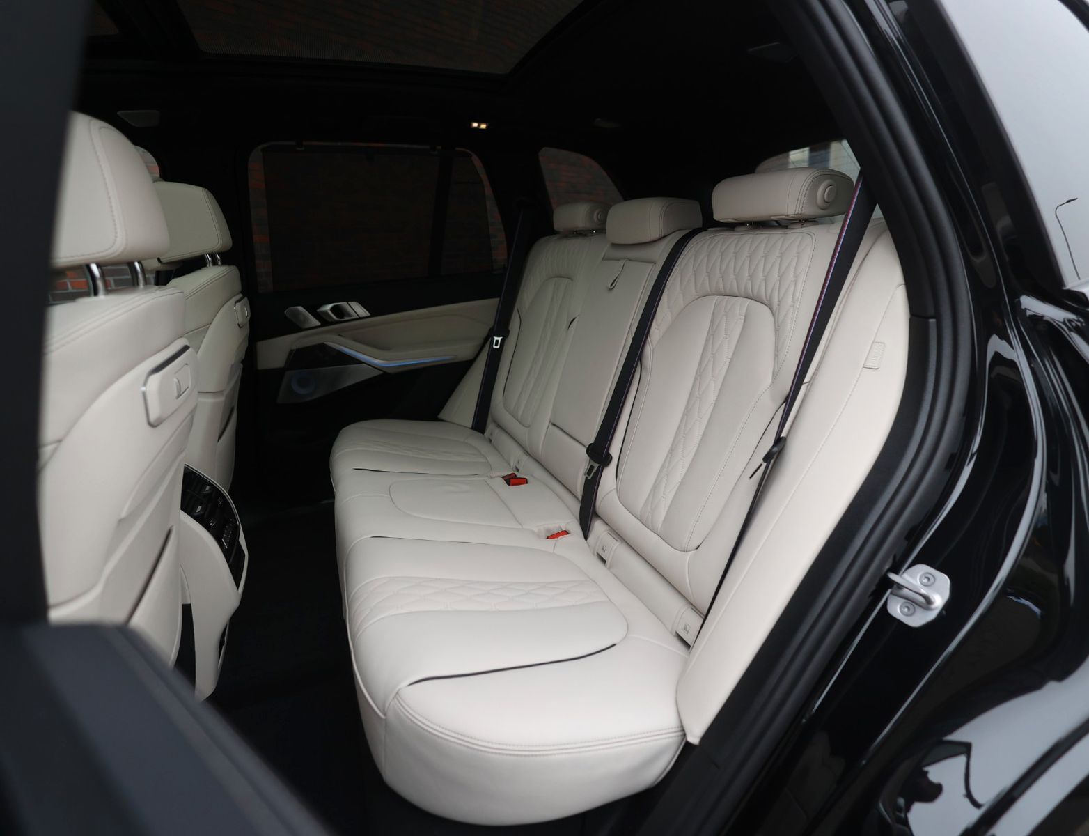 BMW X5 50e xDrive *Sky*B&W*Massage*AHK*Volleder*