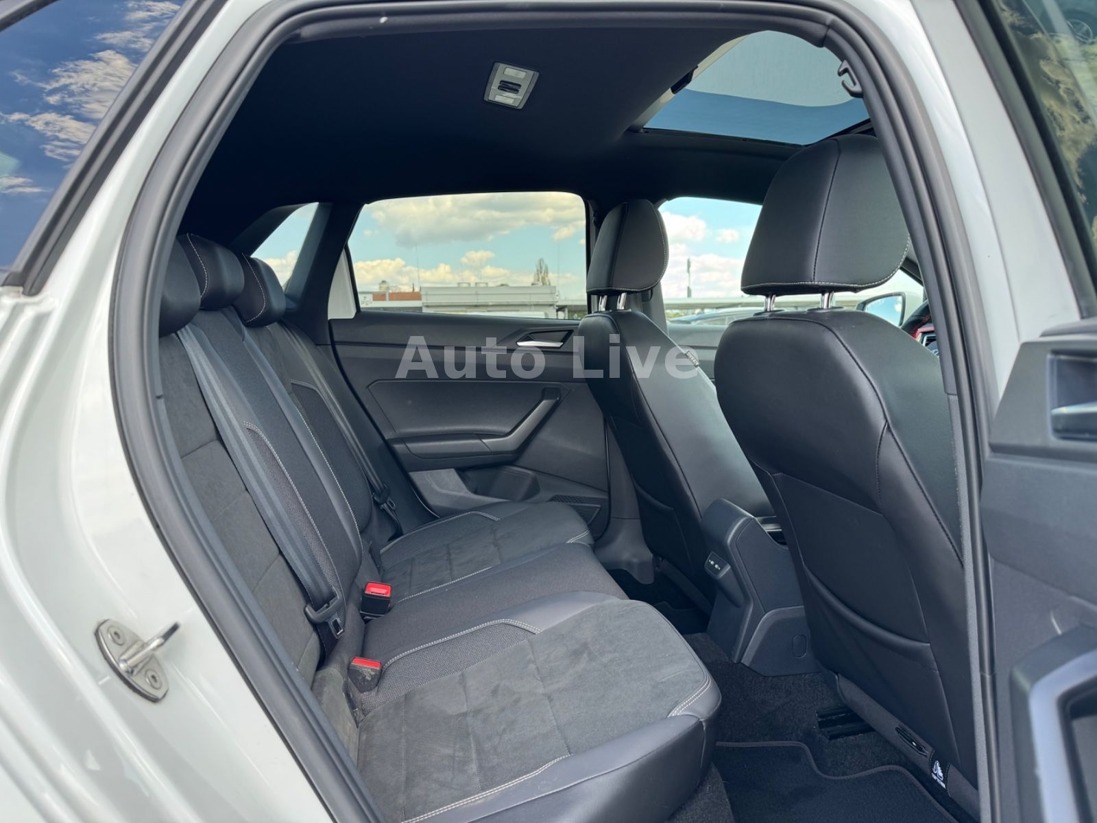 Volkswagen Polo GTI 2.0 TSI DSG*PANO*NAVI*VIRT*MATRI*KAMERA