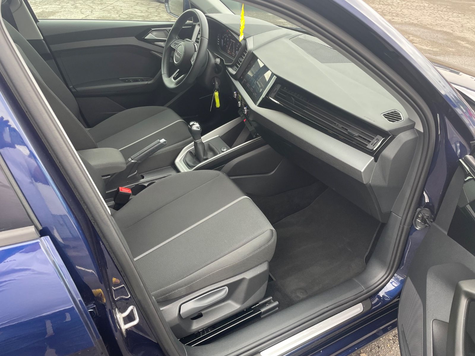 Audi A1 Sportback 25 TFSI advanced - Samsaru's Car Outlet