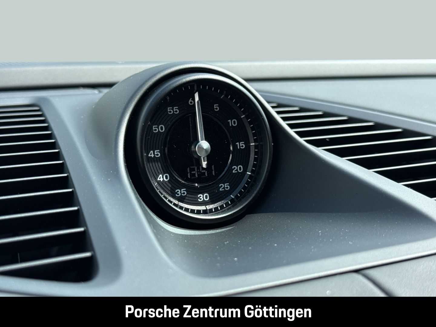Porsche Macan 4 Kupferrubin BOSE Panorama Luftfederung