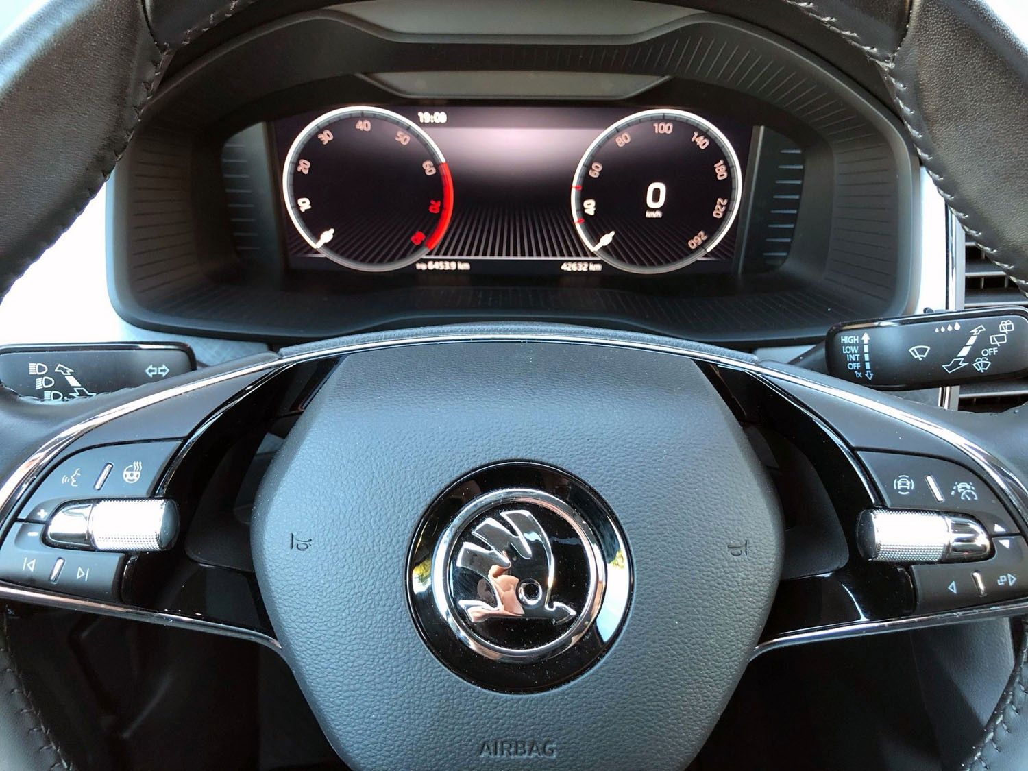 Skoda Kodiaq - Samsaru's Car Outlet