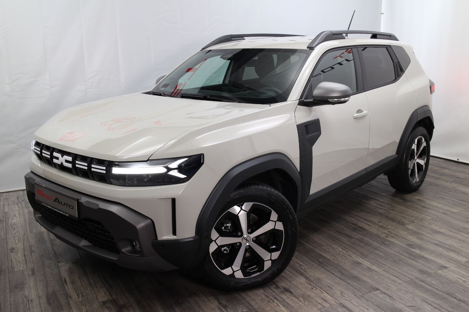 Dacia Duster III Hybrid 140 Journey - Samsaru's Car Outlet