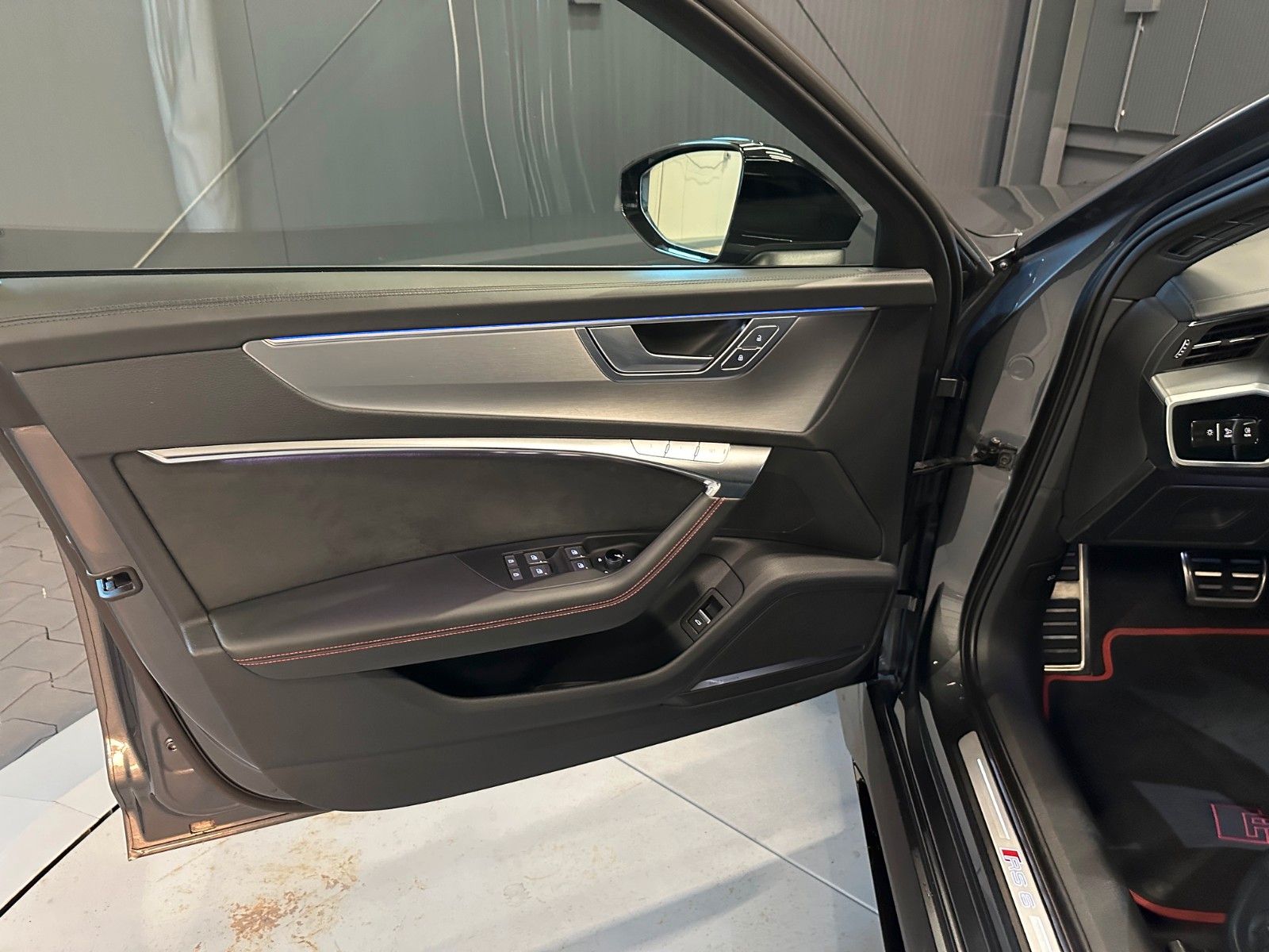 Audi RS6 Avant 4.0 TFSI quattro*LASER*PANORAMA*DYNAMI
