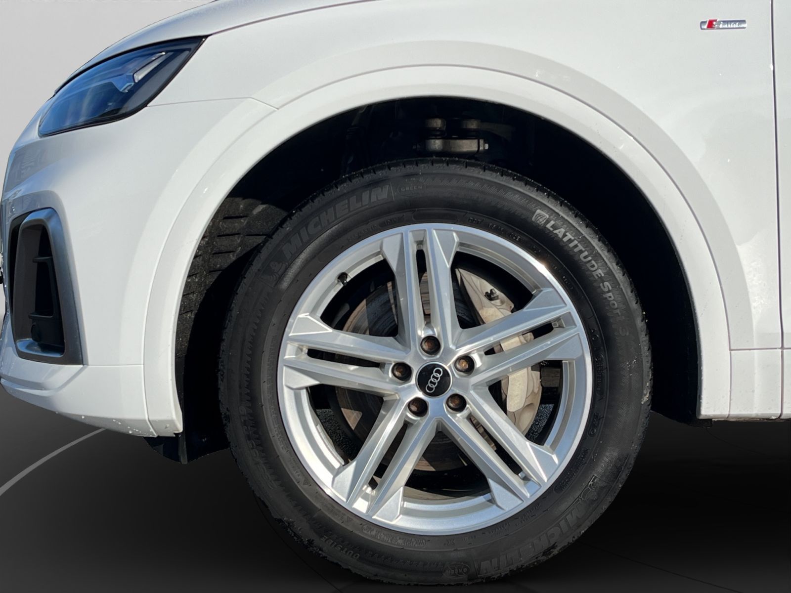 Audi Q5 S Line 50 TFSIe quattro AHK+LED+Navi+ACC+Sthz