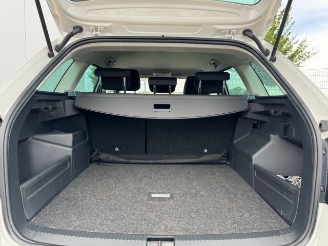 Skoda Fabia Combi 1.0 TSI DSG Best of - Samsaru's Car Outlet