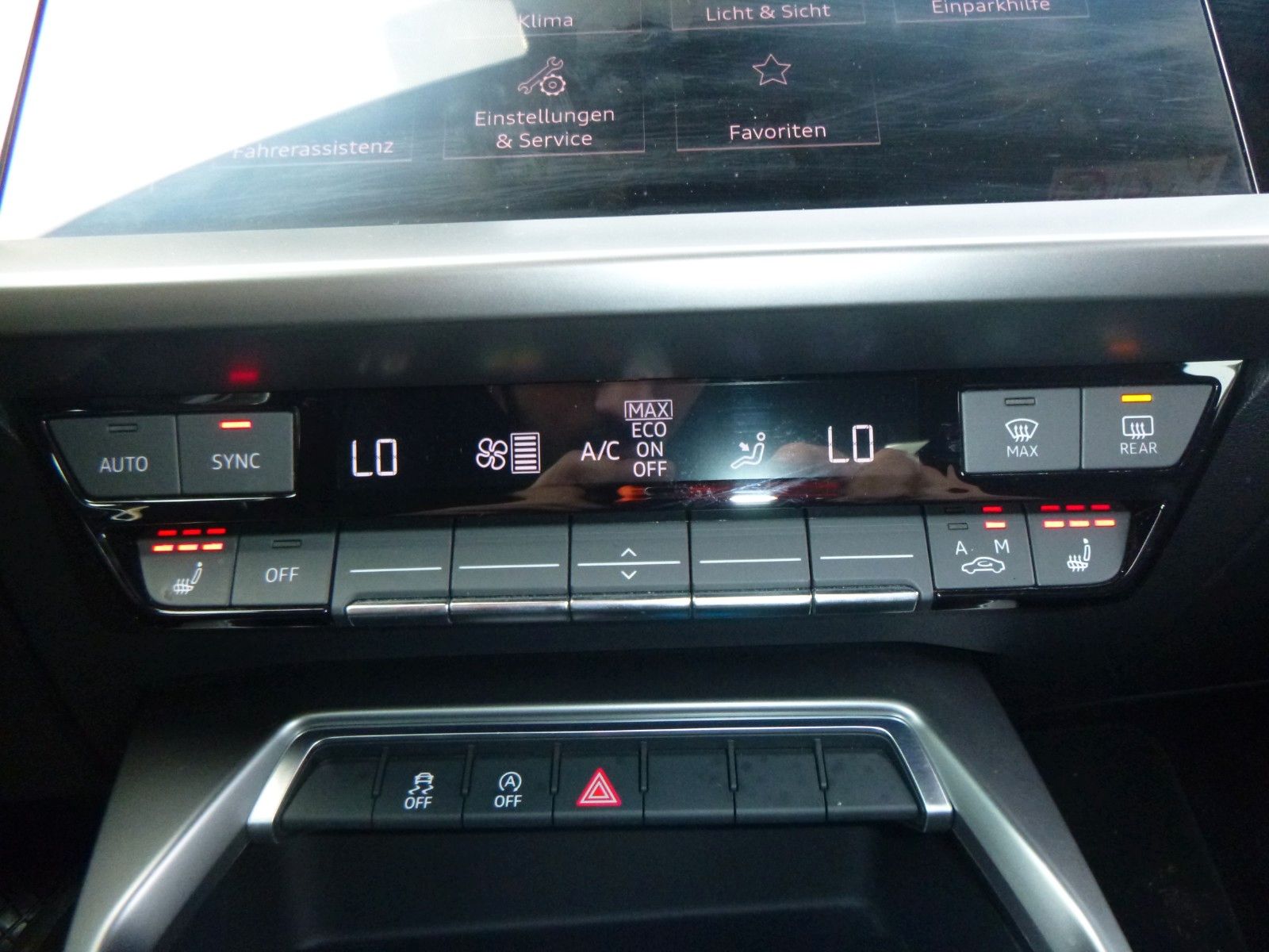 Audi A3 Limo 30 TDI >AUT/NAVI/Sitzheiz/PDC<