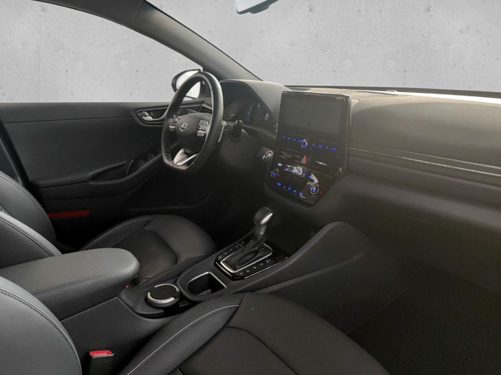 Hyundai IONIQ FL PlugInHybrid 1.6 PRIMEPaket - Samsaru's Car Outlet