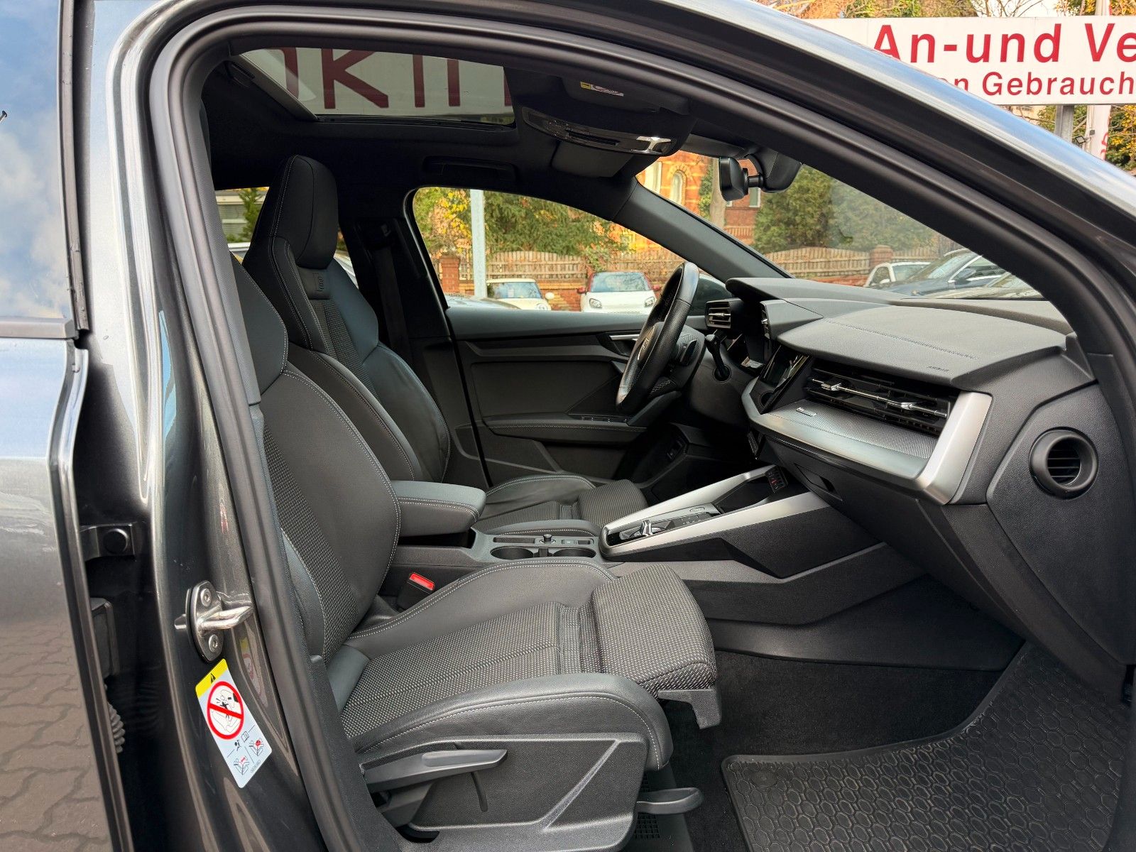 Audi A3 Sportb 40 TFSIe S line*PANO*LED*AHK*SHZ*KAM*
