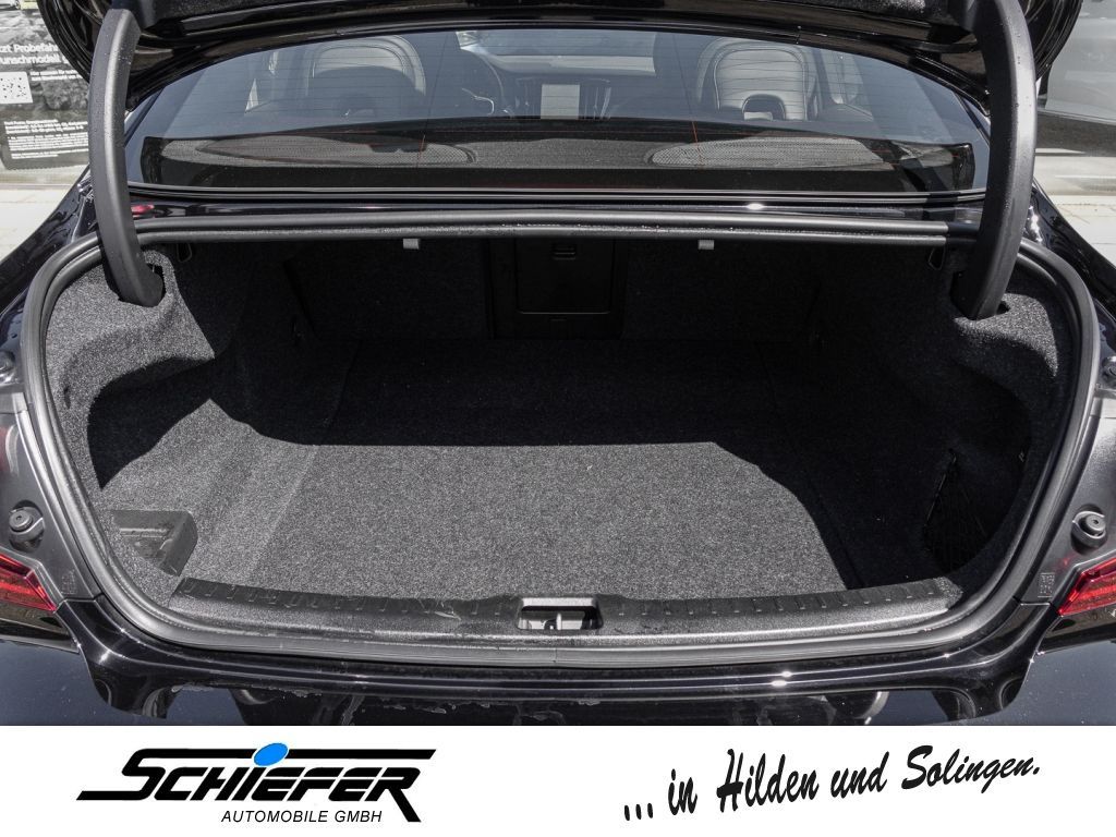 Volvo S60 B5 B AWD Ultimate Dark