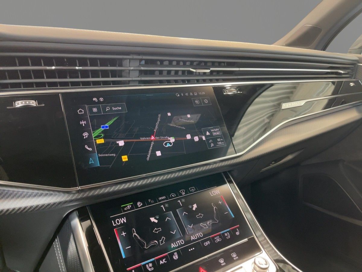 Audi Q7 SUV 60 TFSI e S line quattro