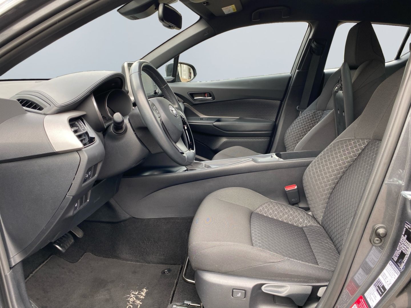 Toyota C-HR 1.8 Hybrid Business-Edition *LED*ACC*CAM*SH