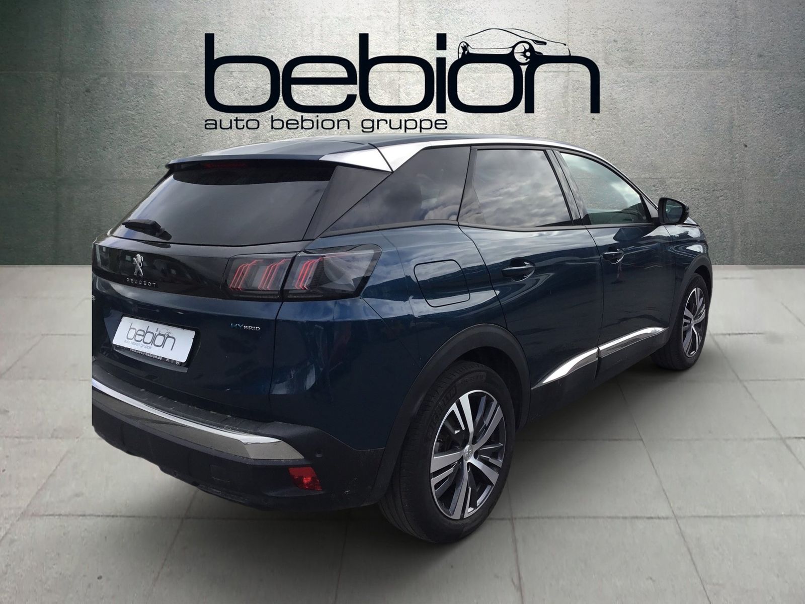 Peugeot 3008 Hybrid 225 (Plug-In) e-EAT8 Allure Pack AHK