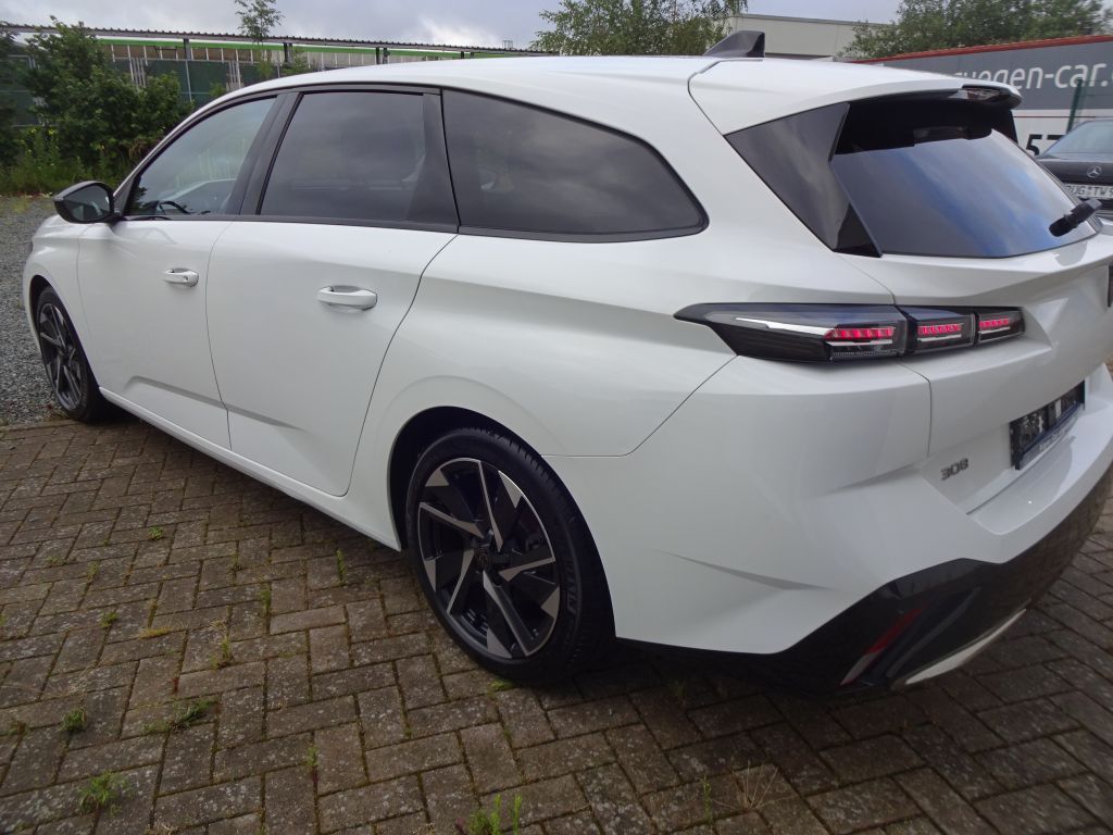 Peugeot 308 SW BlueHDi 130 EAT8 Allure Pack - Samsaru's Car Outlet
