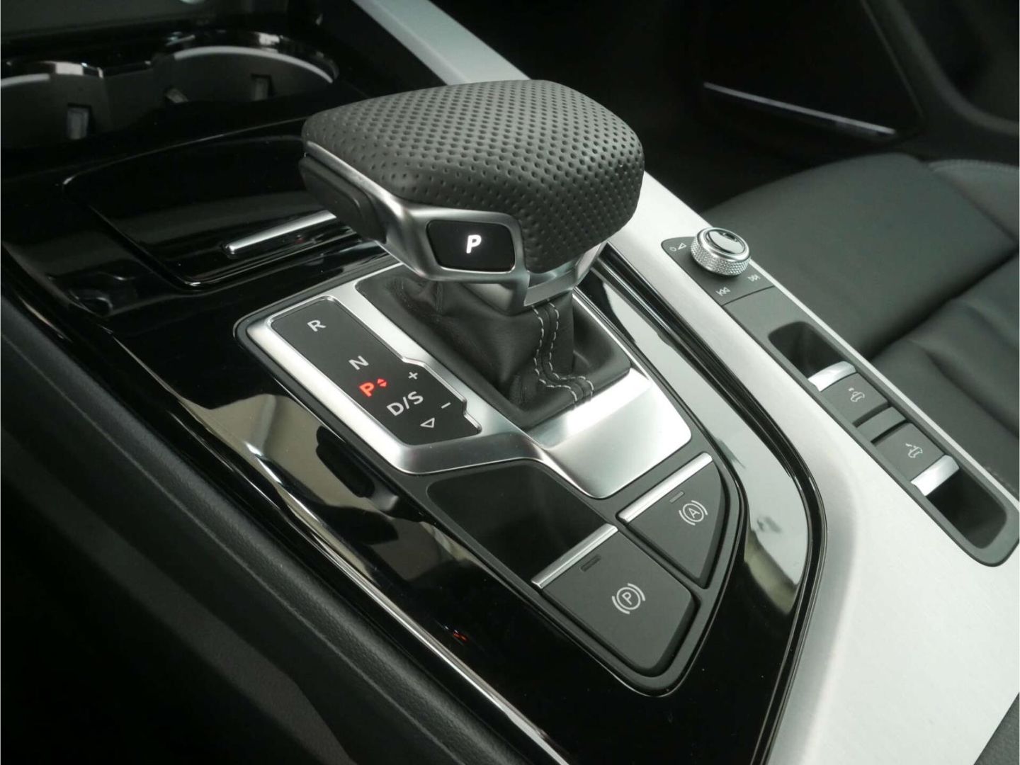 Audi A5 Cabriolet 45 TFSI qu. S line AHK/Matrix/HUD