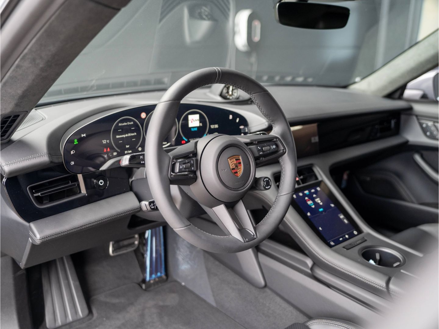 Porsche Taycan 4S Sport Turismo SportDesign BOSE HD-Matr