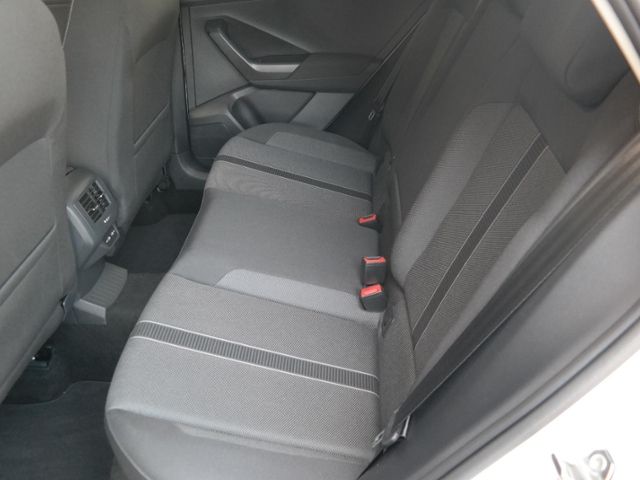 Volkswagen T-Roc 1.0 TSI Life - Samsaru's Car Outlet