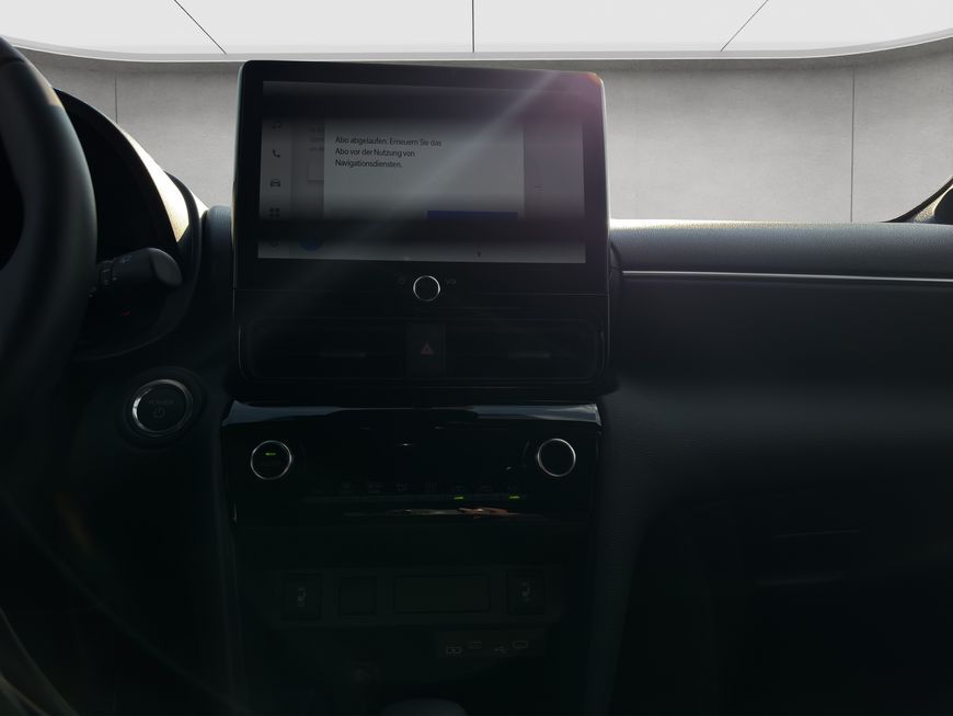Toyota Yaris Cross Hybrid Teamplayer, Winter- & Safety-