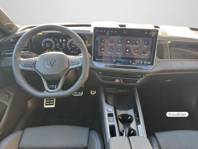Volkswagen Passat 1,5 l eHybrid R-Line "Signature" AHK| Pan