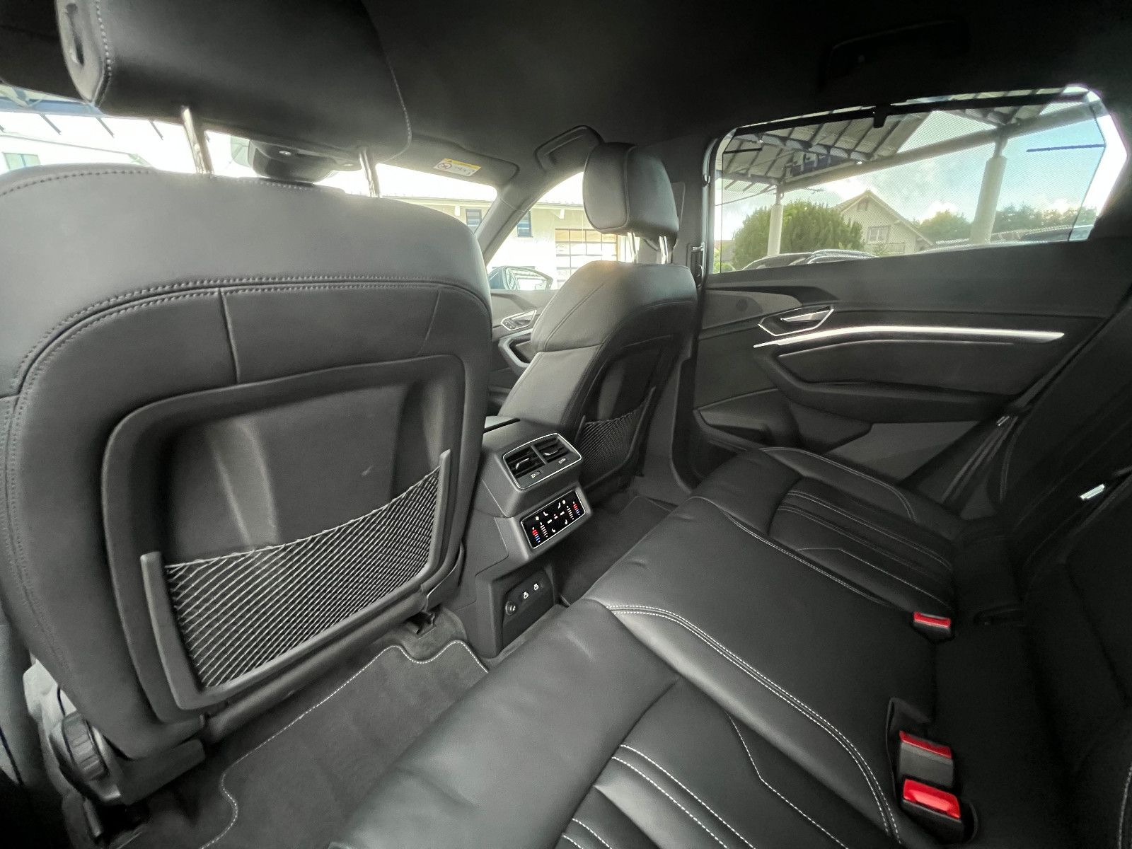 Audi e-tron Sportback 50 quattro S line,5J-Gar,AHK