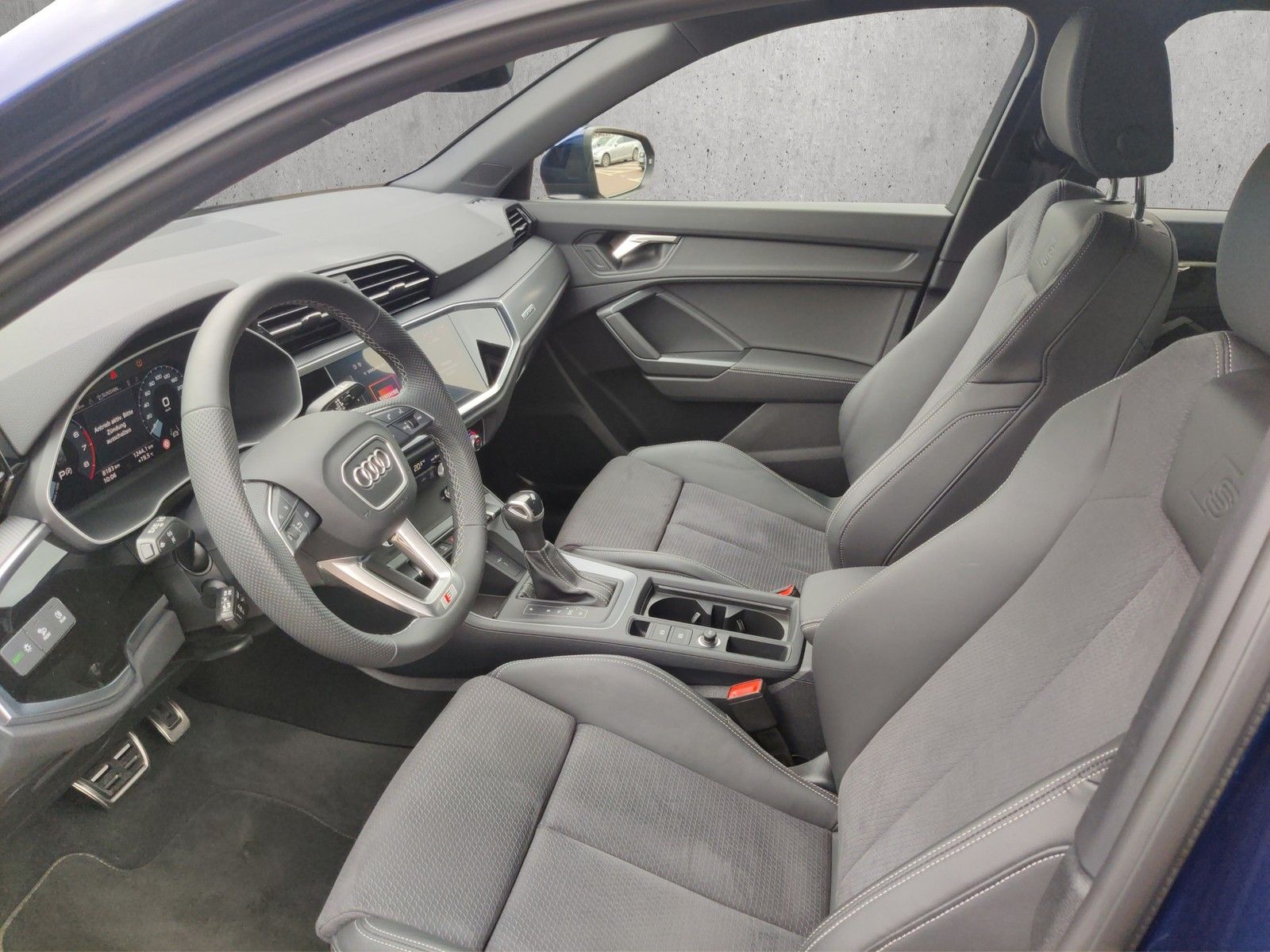 Audi Q3 40 TFSI quattro S line S tronic - Samsaru's Car Outlet