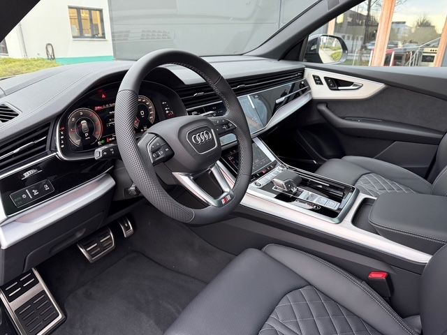 Audi Q8 50 TDI quattro SLine - Samsaru's Car Outlet