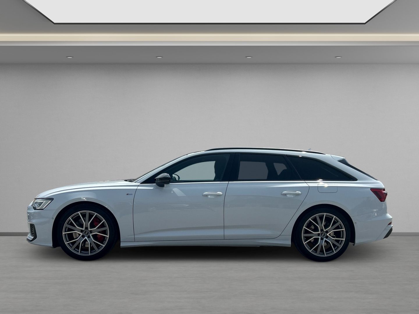 Audi A6 Avant 55 TFSI e sport qu - Samsaru's Car Outlet