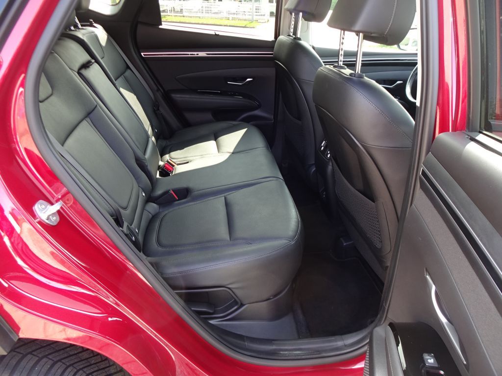 Hyundai TUCSON 1.6 T-GDi HEV 2WD Prime - Samsaru's Car Outlet
