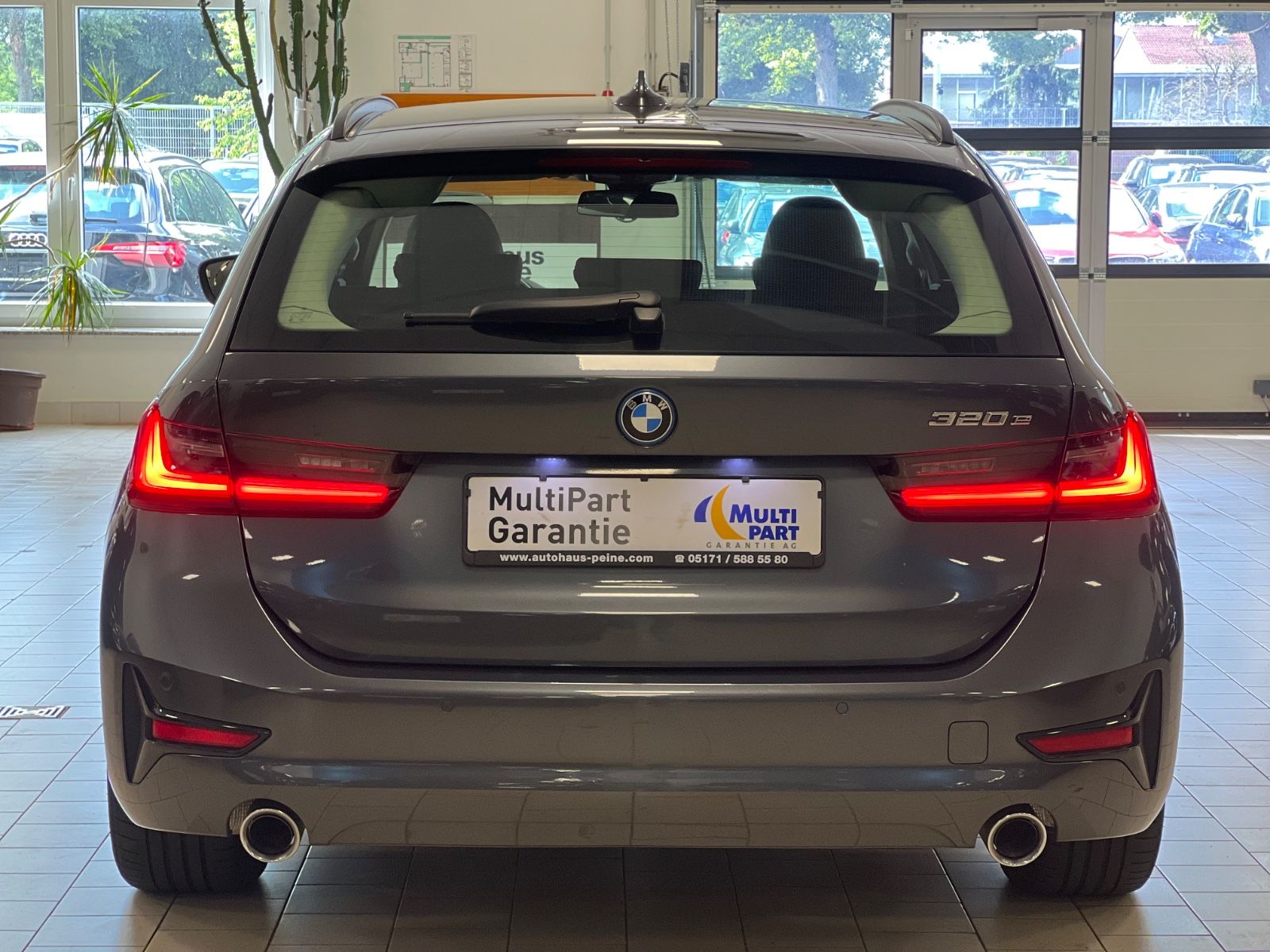 BMW 320e Advantage Aut - Samsaru's Car Outlet
