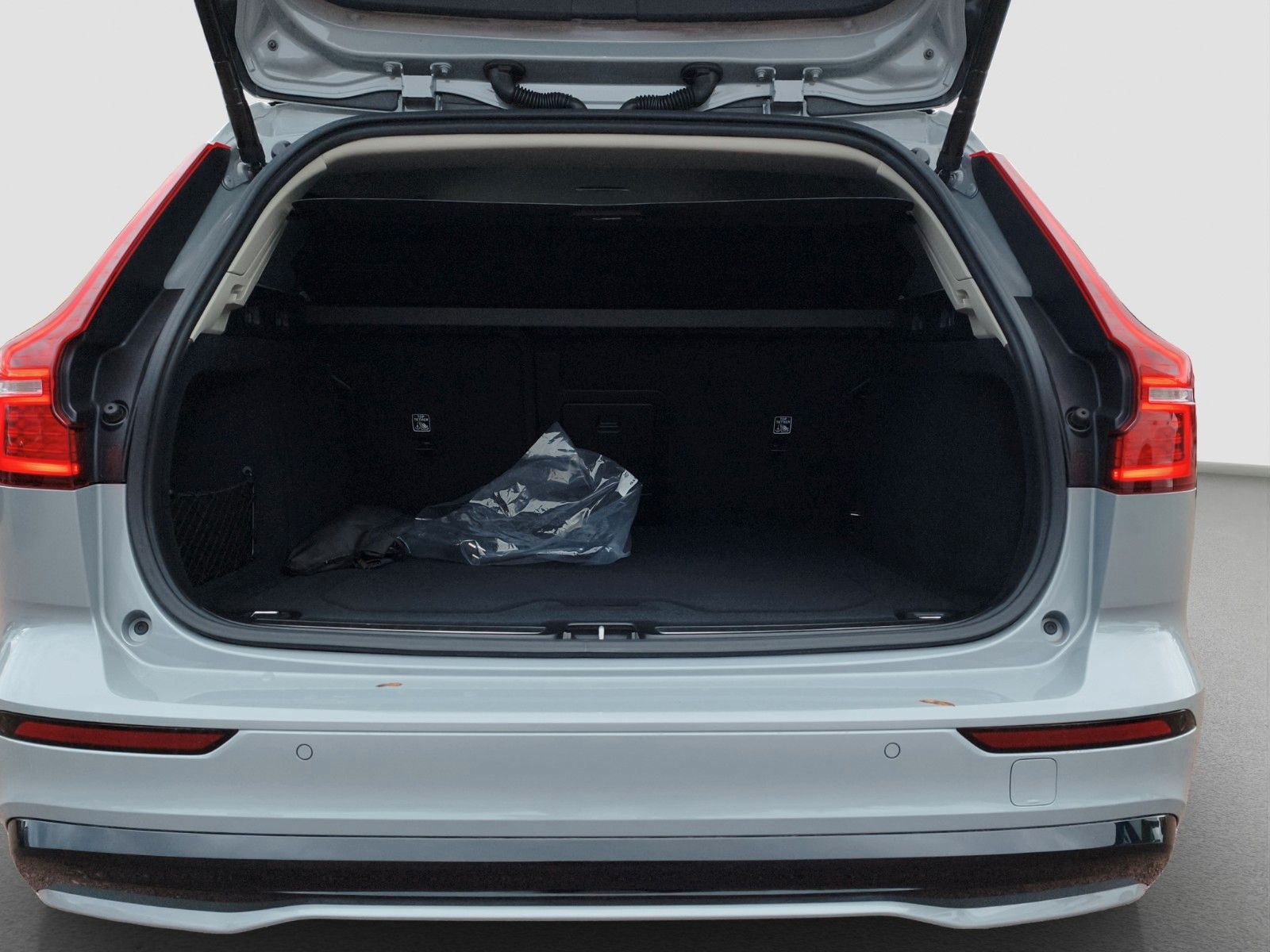 Volvo V60 T6 Plus Dark Recharge Plug-In Hybrid AWD*AHK