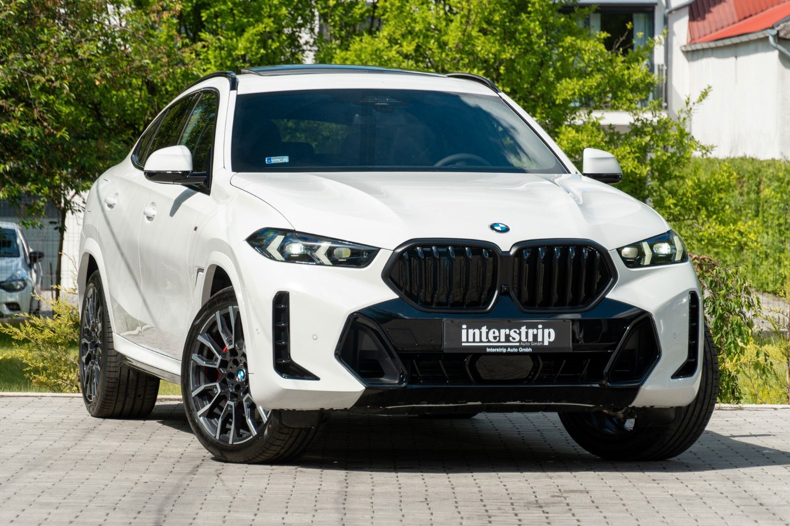 BMW X6 40d M SPORT.SOFTCLOSE.SKY.DR.ASS.H/K.360°.AHK