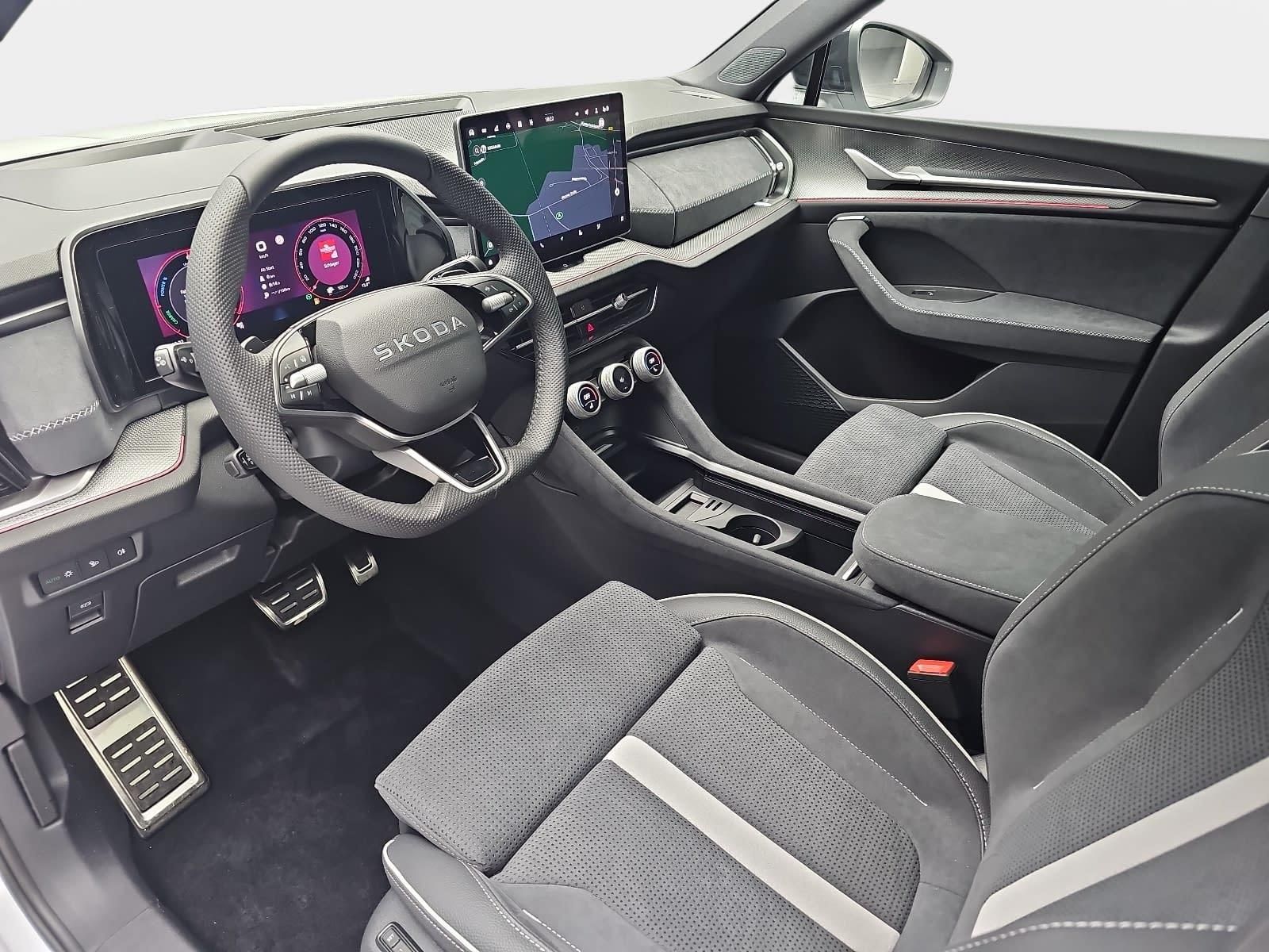 Skoda KODIAQ 1.5 TSI DSG IV PHEV SPORTLINE AHK PANO LM