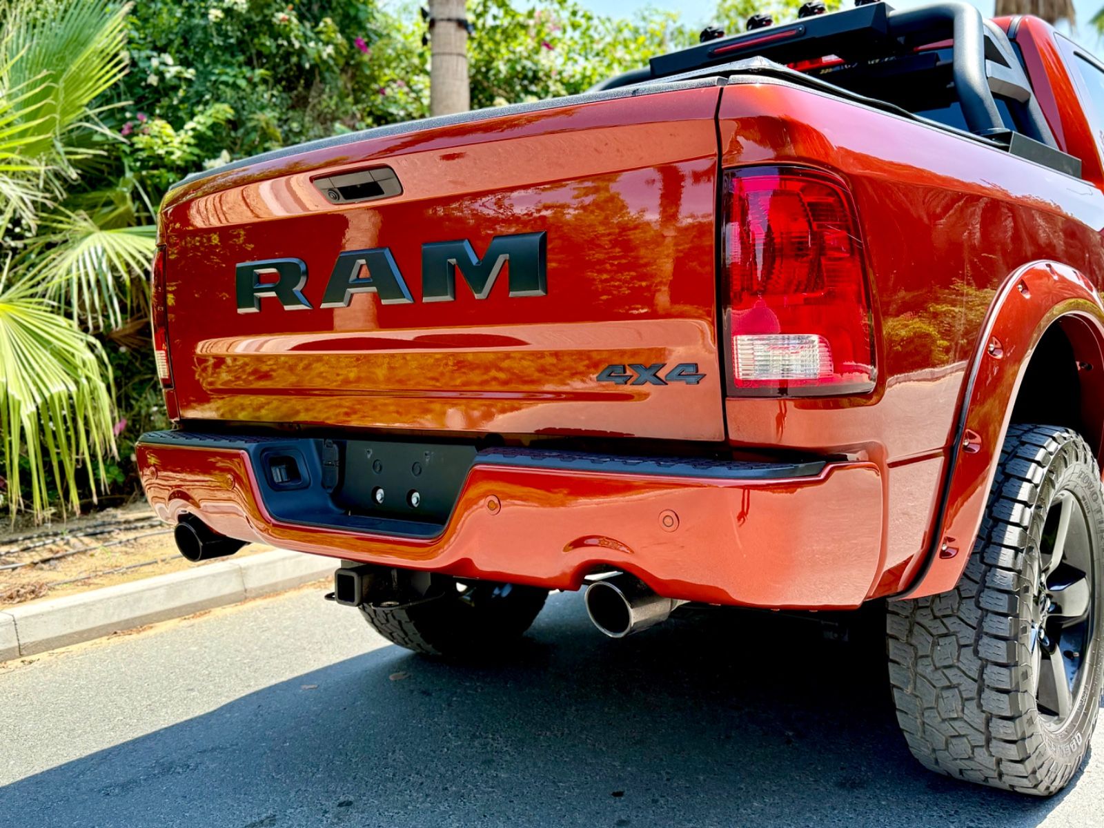 Dodge LPG*V8*4X4*SPORT*AHK*ROLLBAR*OFFROAD*LIFT*GARANT