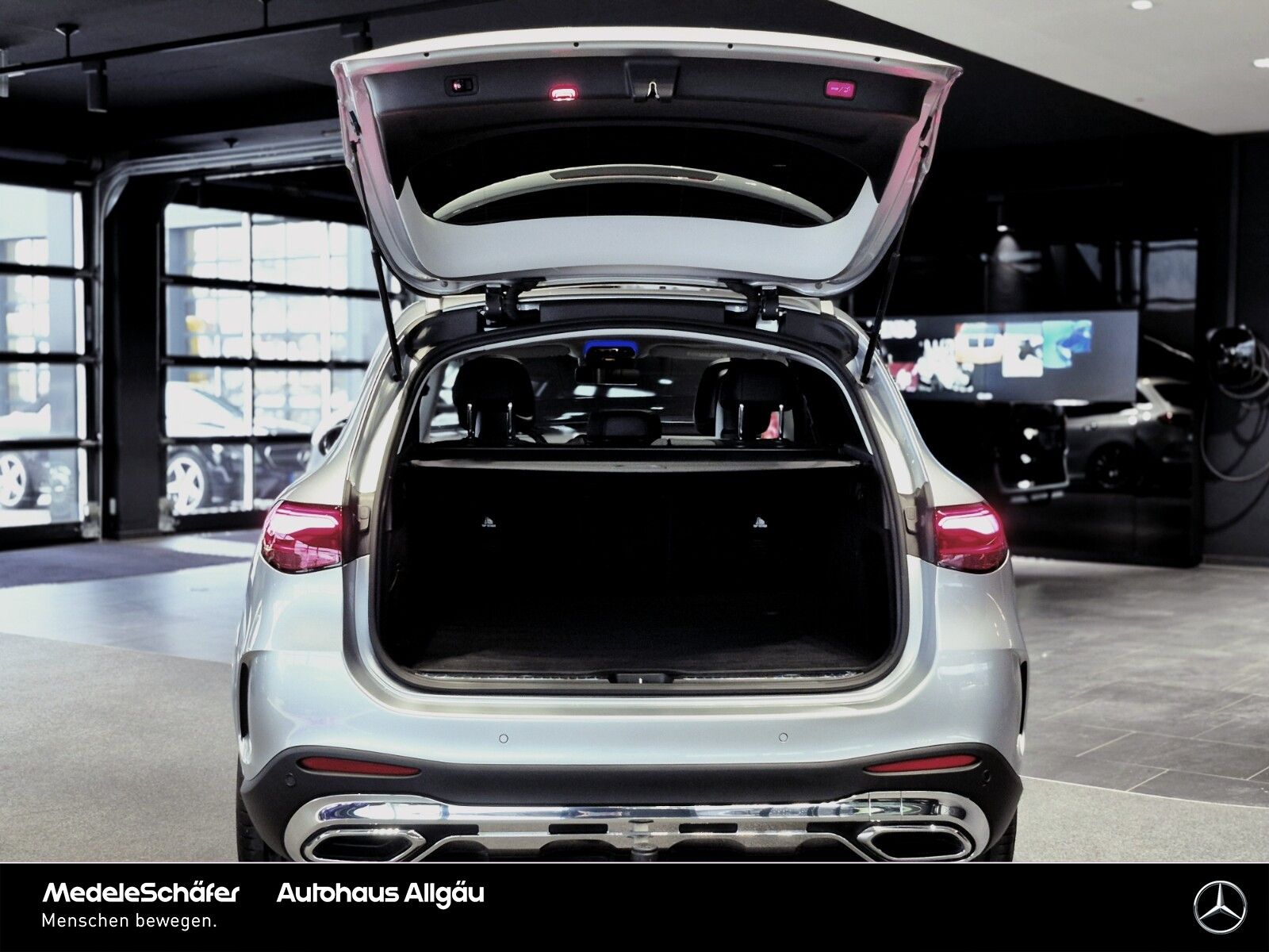 Mercedes-Benz GLC 300 4M AMG 20" AHK PanoSD Memory Kamera LED